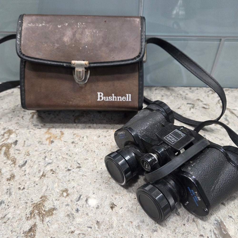 Vintage Bushnell SportView 7x35 InstaFocus Wide Angle Binoculars with Case